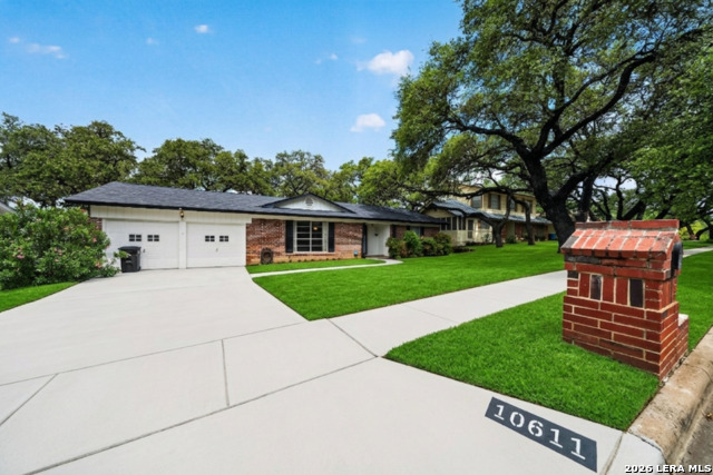 10611 Burr Oak Dr Property Photo 1