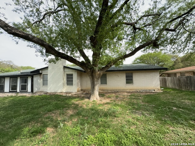 202 Shalimar Dr Property Photo 3