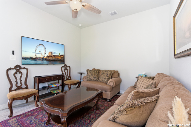 916 Jenny Leigh Trl Property Photo 18