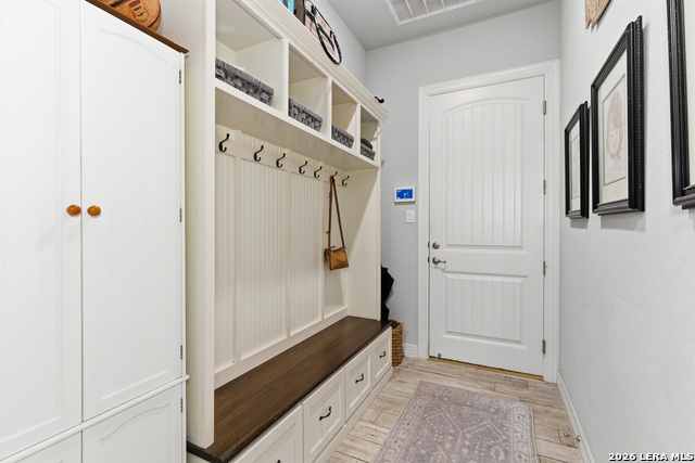 916 Jenny Leigh Trl Property Photo 21