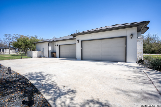 916 Jenny Leigh Trl Property Photo 50