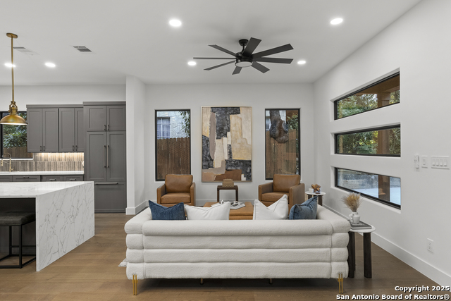 434 College Blvd Property Photo 8