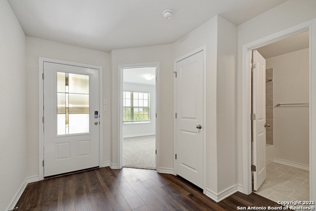 9959 Bratten Rise Property Photo 3