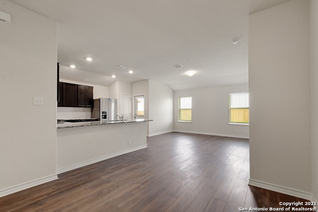 9959 Bratten Rise Property Photo 5