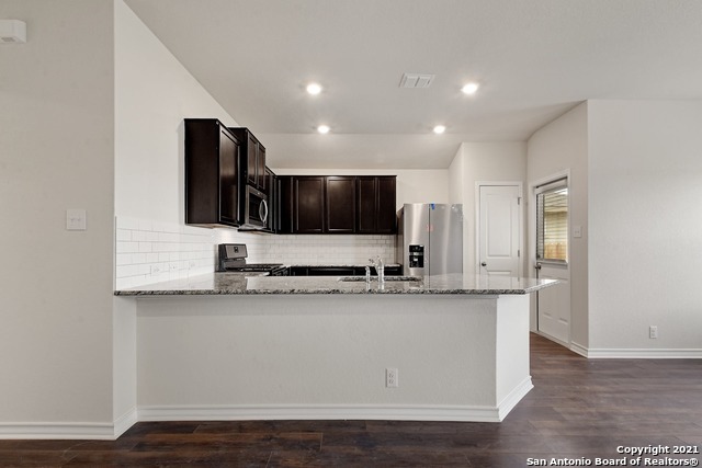 9959 Bratten Rise Property Photo 6