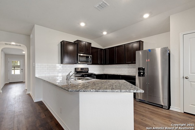 9959 Bratten Rise Property Photo 7