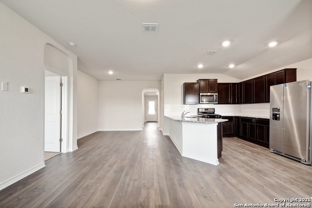 9959 Bratten Rise Property Photo 14
