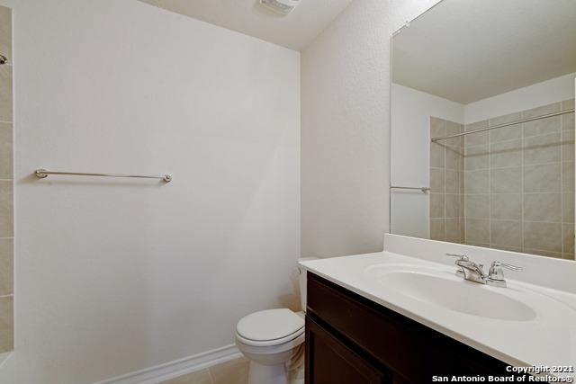 9959 Bratten Rise Property Photo 16