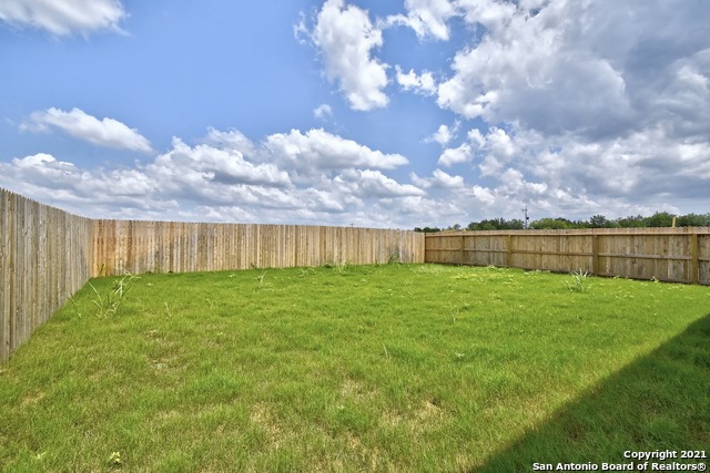 9959 Bratten Rise Property Photo 24