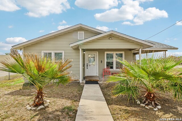 102 Lady Badger Property Photo 2
