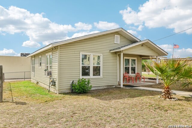 102 Lady Badger Property Photo 6