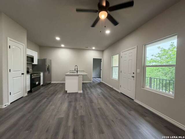 7616 Windsor Oaks Property Photo 1
