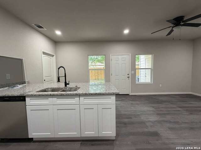 7616 Windsor Oaks Property Photo 4