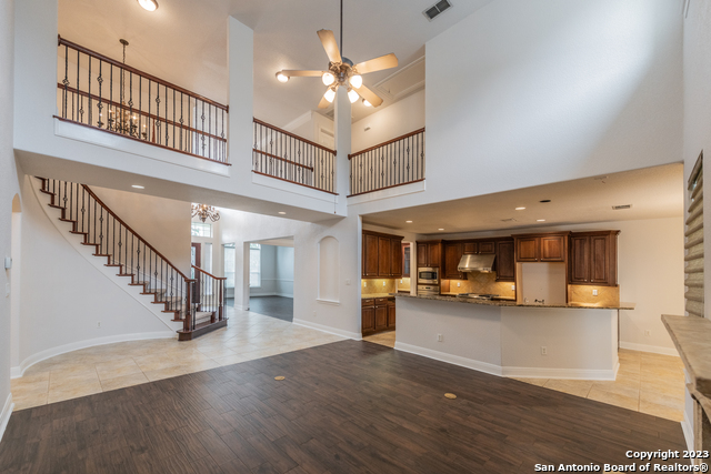 7426 Hovingham Property Photo 9