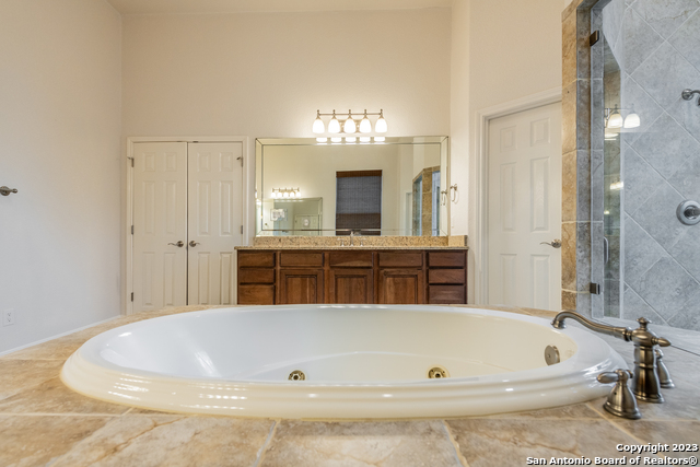 7426 Hovingham Property Photo 26
