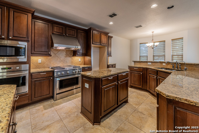 7426 Hovingham Property Photo 46