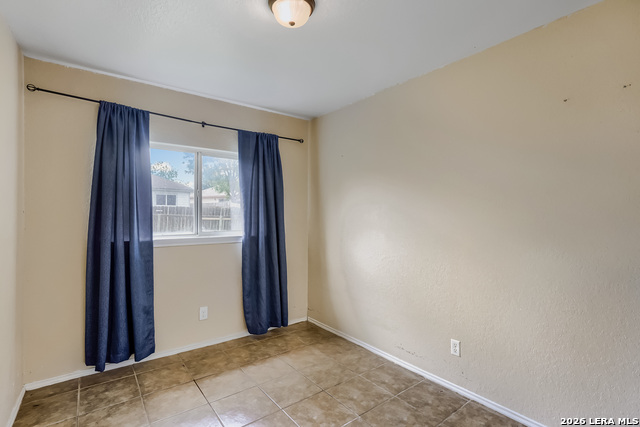 6714 Highland Grass Property Photo 9
