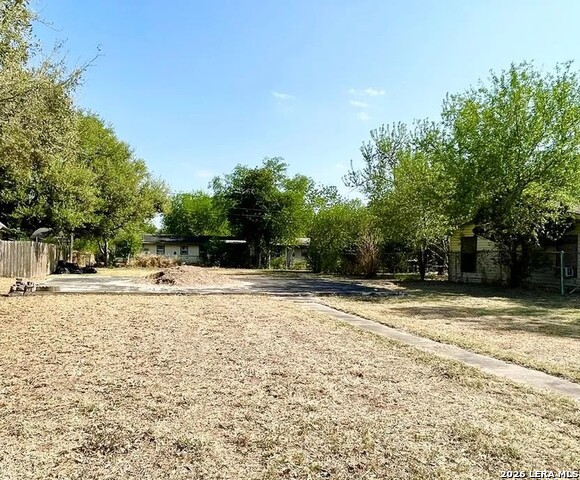 1006 E Randall St Property Photo 1