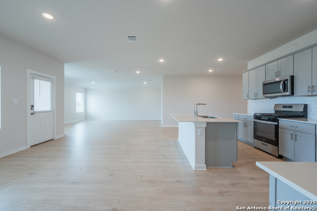 125 Nicks Cv Property Photo 12