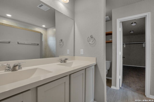 10306 Midsummer Mdw Property Photo 13