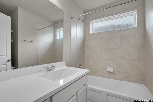 10306 Midsummer Mdw Property Photo 16