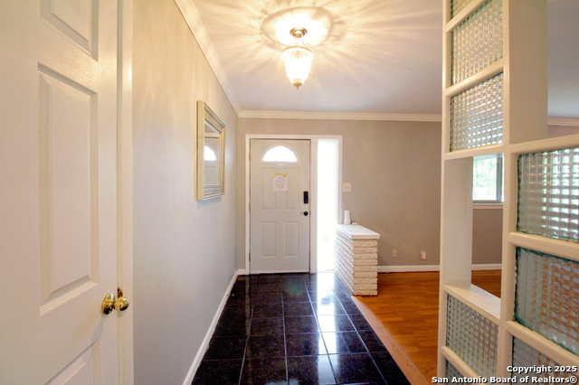 113 Adobe Dr Property Photo 5