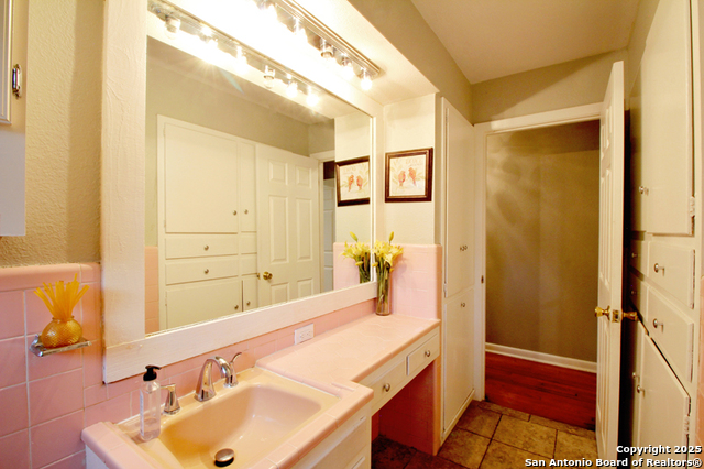 113 Adobe Dr Property Photo 27