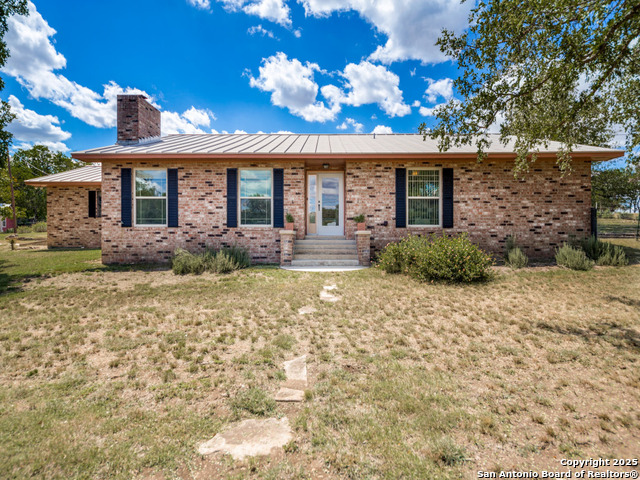 135 Manor Property Photo 1