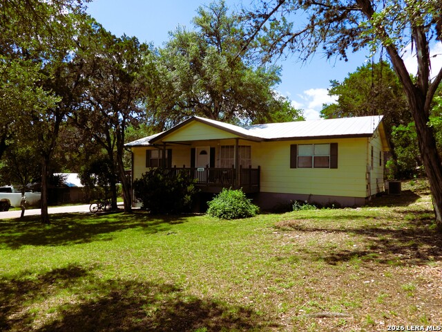 448 White Bass Dr Property Photo 3