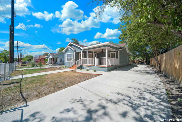 123 Tipton Property Photo 1