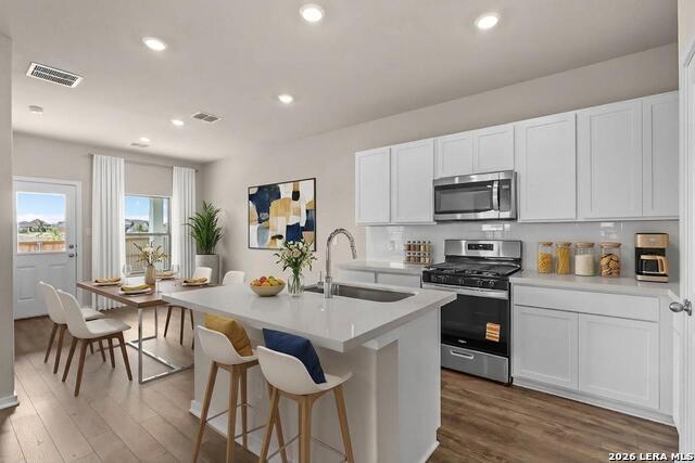5104 Park Cape Property Photo 13