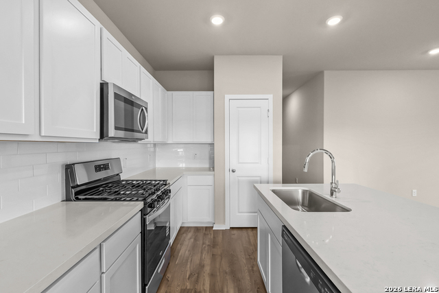 5104 Park Cape Property Photo 17