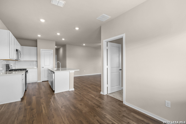 5104 Park Cape Property Photo 19