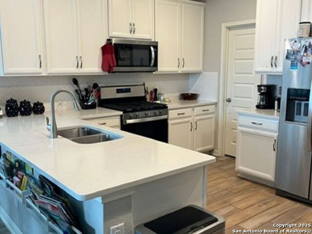 9102 Novacek Blvd Property Photo 3