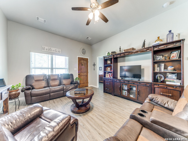 326 Valley Star Dr Property Photo 9