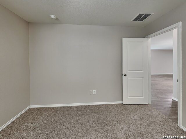 5118 Everett Property Photo 5