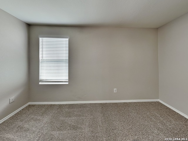 5118 Everett Property Photo 6