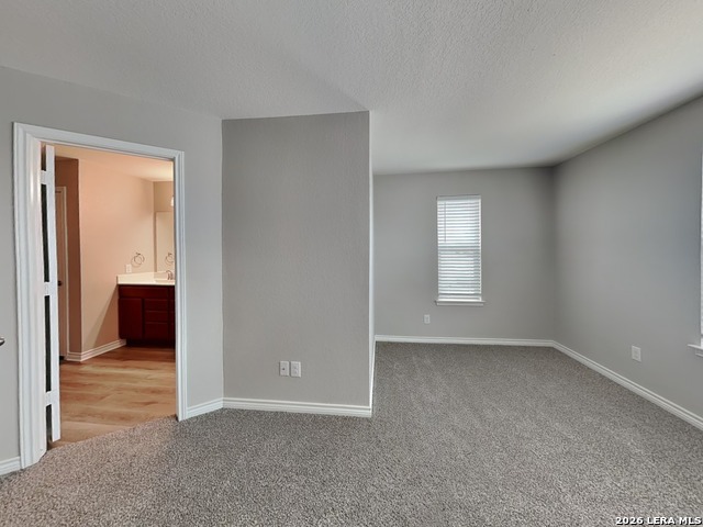 2631 Green Leaf Property Photo 5