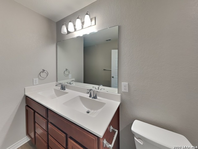 2631 Green Leaf Property Photo 6