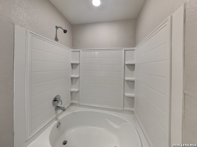 2631 Green Leaf Property Photo 7