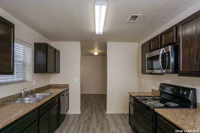 2722 Majestic Property Photo 2