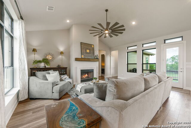 150 Madrone Trail Property Photo 5