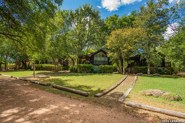 10207 E Us Highway 290 Property Photo 12