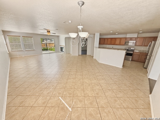 535 Gable Point Property Photo 8