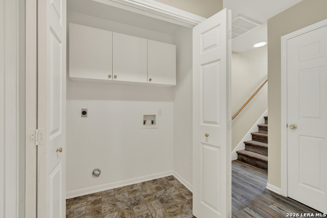 723 Woodcrest Property Photo 16