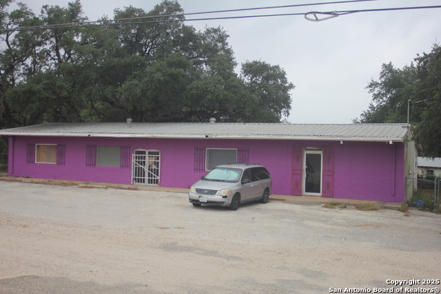 22745 State Highway 16 S Property Photo 3