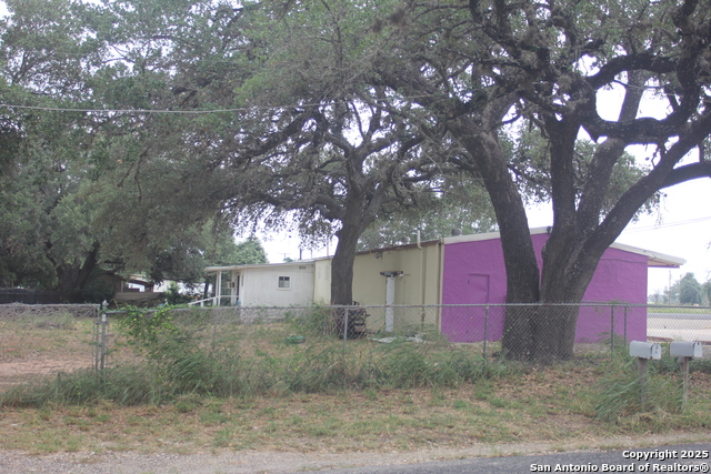 22745 State Highway 16 S Property Photo 35