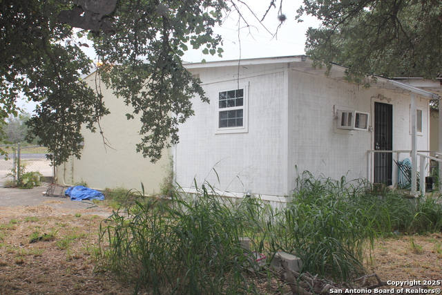 22745 State Highway 16 S Property Photo 44