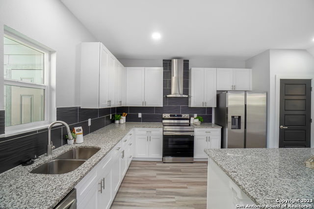 104 Shenandoah Property Photo 9