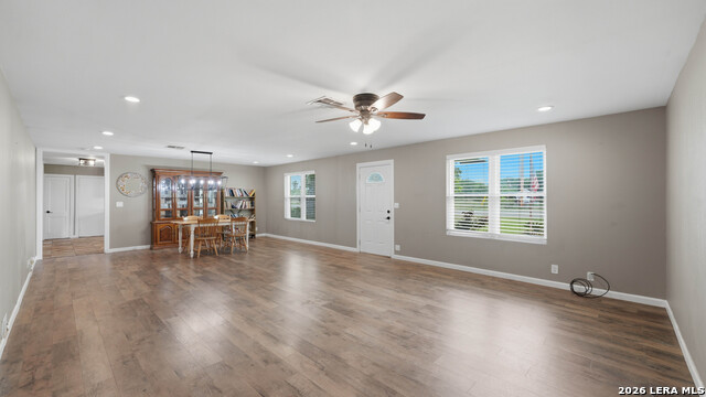 106 County Road 6611 Property Photo 5